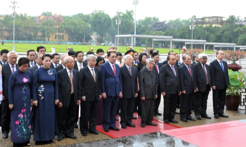 Lãnh đạo Đảng, Nhà nước vào Lăng viếng Chủ tịch Hồ Chí Minh